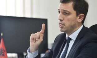 1086FCE1-EA16-4D0D-9E7A-81240ED64DC7