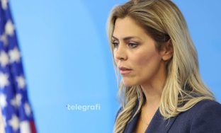 Blerta-Deliu-PDK-konference-foto-Ridvan-Slivova-1-780x439