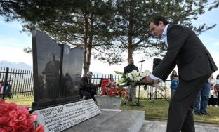 C3473981-A991-4C5B-AE71-B233DD4D67B0