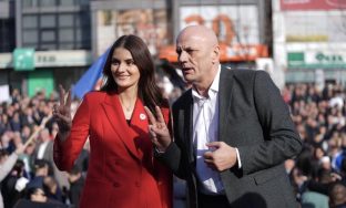 DF2FC2F5-E39A-46AC-AA0A-738D9CD92F16