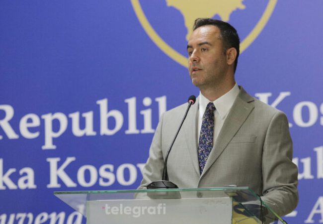 Konference-Glauk-Konjufca-foto-Ridvan-Slivova-3-e1725879181844-780x439